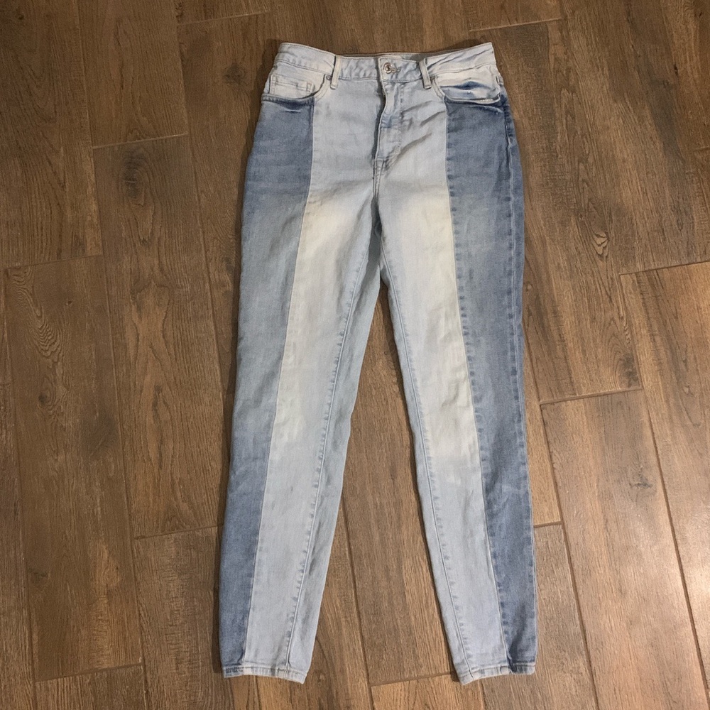 Color block jeans